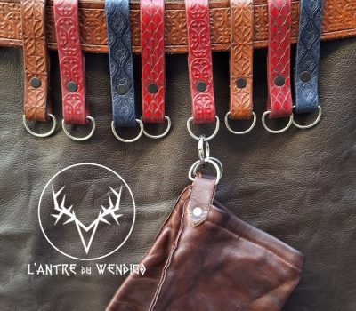 Passant porte accessoires