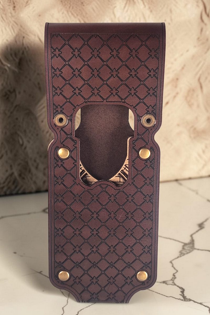 Le reliquaire (Livré sans le Carnet d'Aventurier)